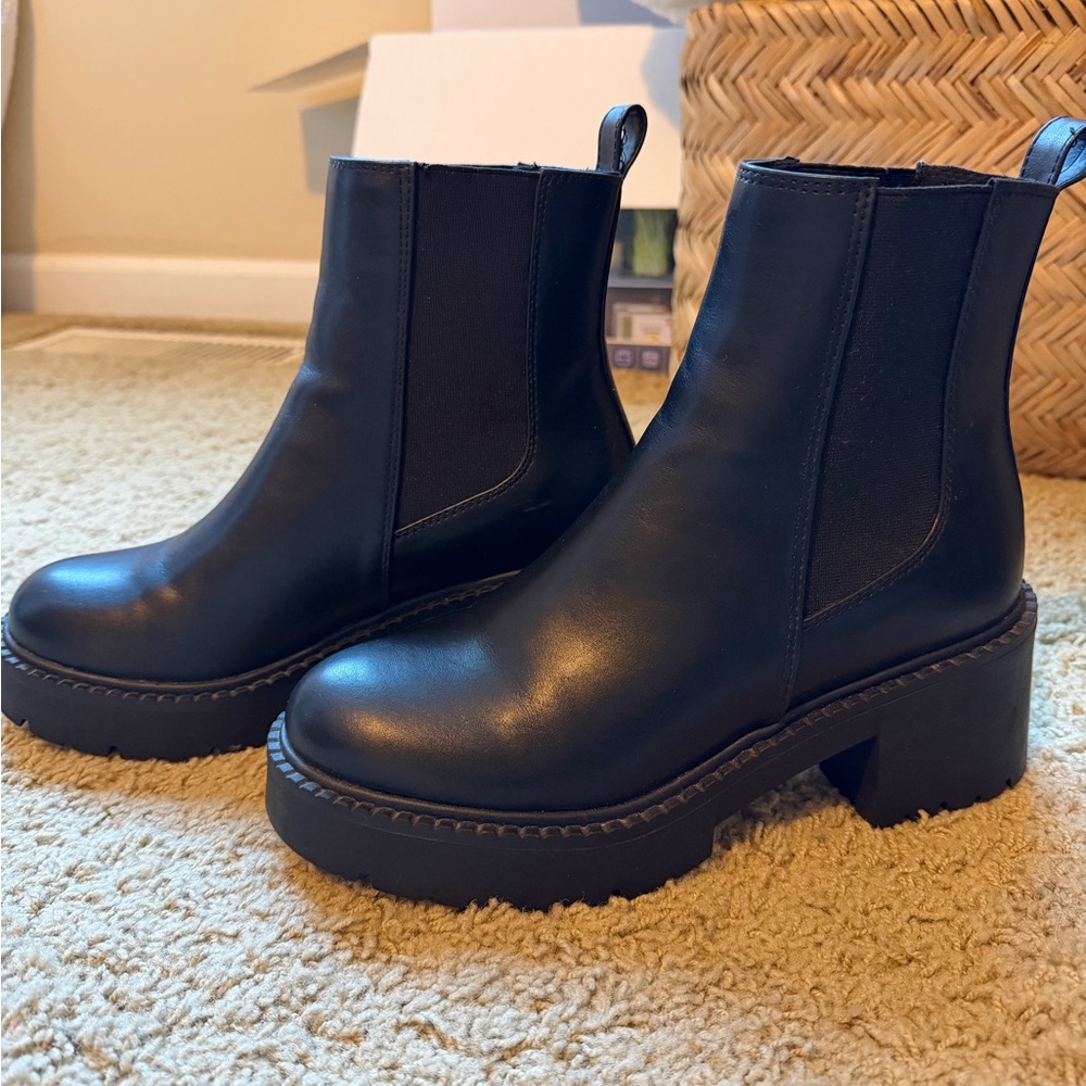 Steve Madden Tactic Black Chelsea Platform Ankle Boots